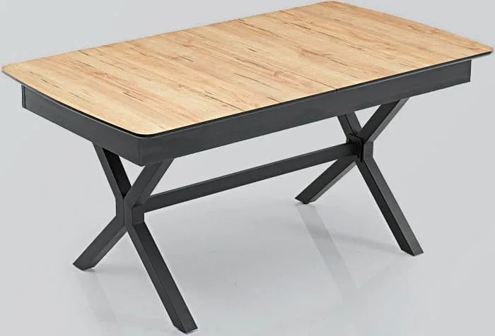 שולחן אוכל גדול נפתח