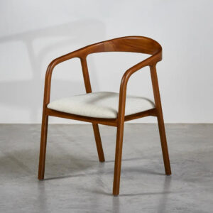 כיסא אוכל מעץ טיק מלא