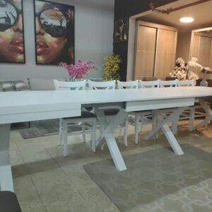 שולחן אוכל נפתח למסעדות