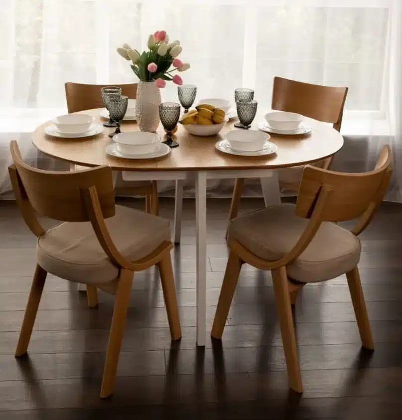 שולחן אוכל עגול נפתחת