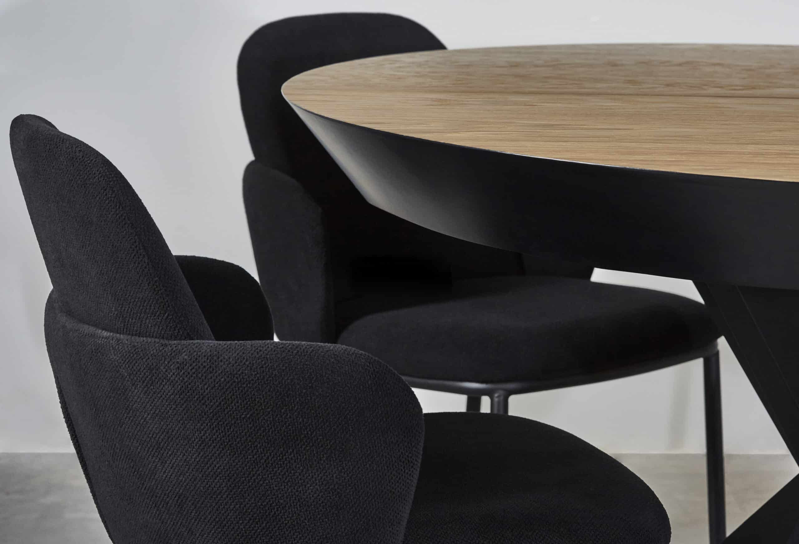 -עגולה-נפתחת_3.jpg פינת אוכל עגולה נפתחת