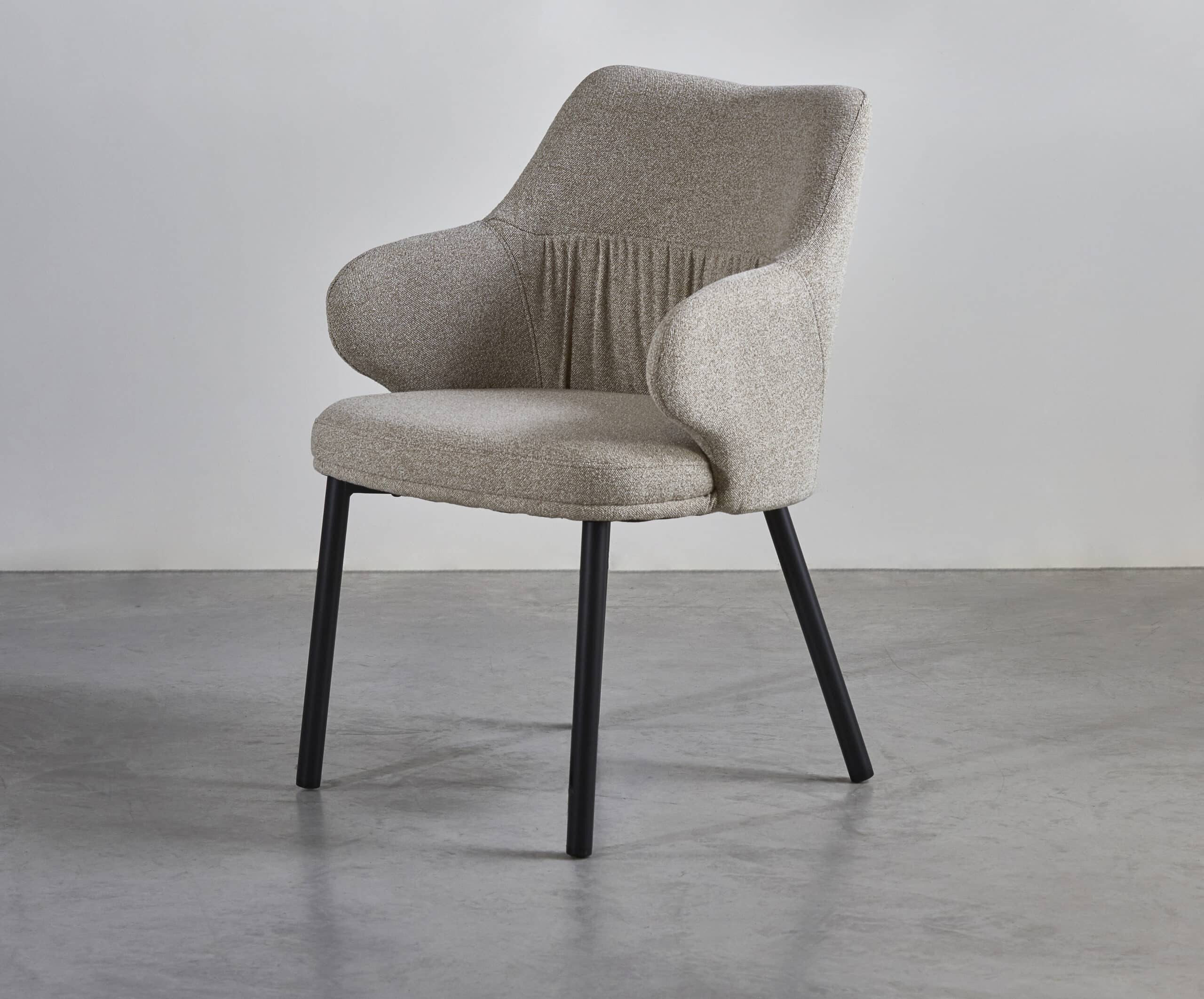 -אוכל-יוקרתי_0.jpg כיסא פינת אוכל יוקרתי